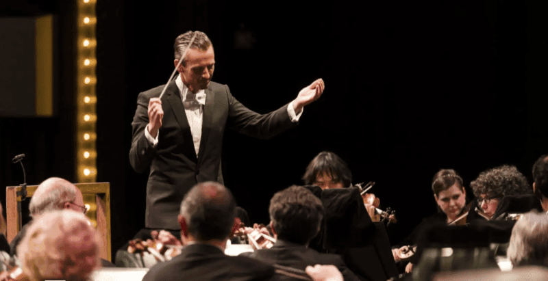 Alexander Shelley conducting Strauss's Don Juan